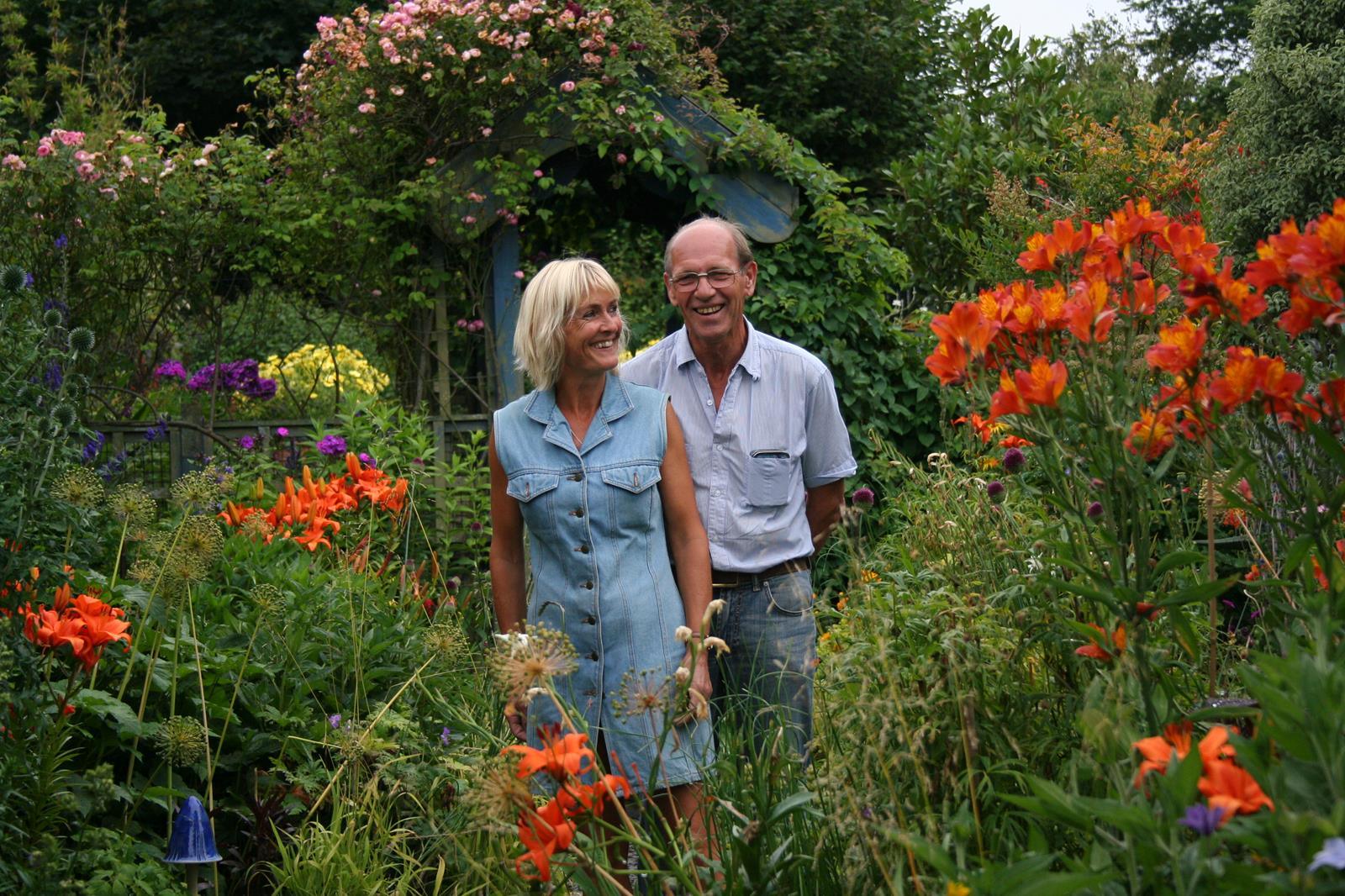 Poppy Cottage; A wonderful Cornish Garden for all seasons
