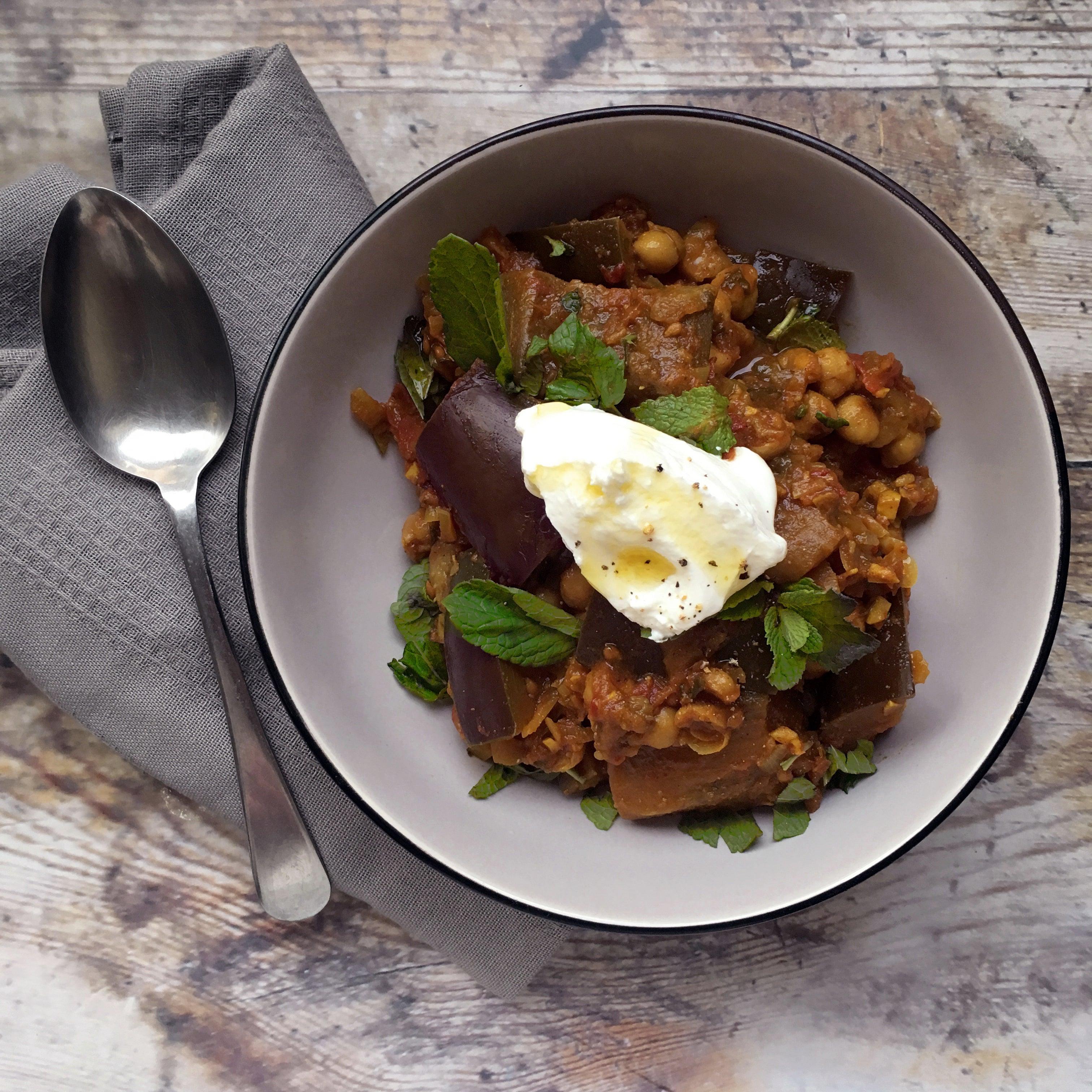 Aubergine & chickpea stew