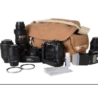 10 Essentials for the Camera Bag