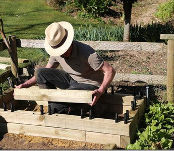 How to build a raised vegetable bed that lasts on the vegetable plot