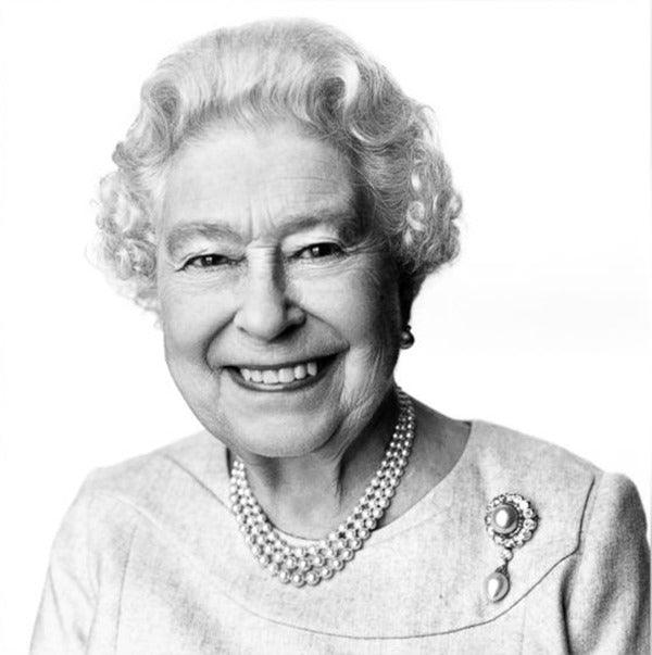 David Bailey's Queen Portrait &ndash; a bit off with her head?