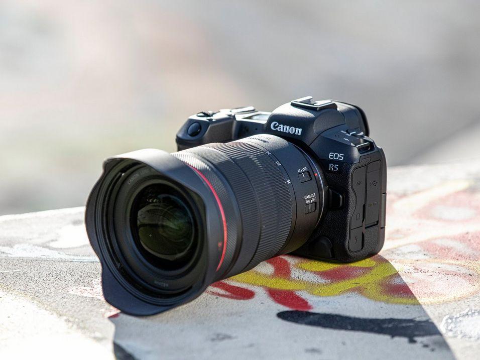 Major mirrorless camera releases from Canon