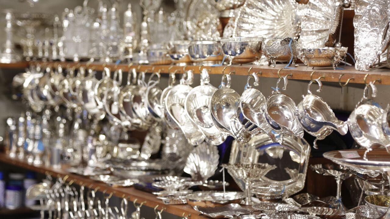Exploring The London Silver Vaults