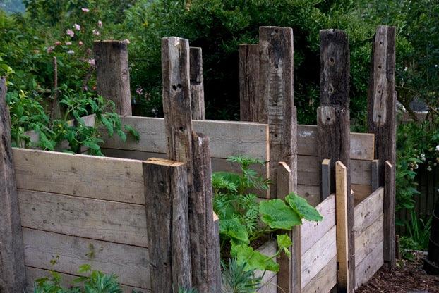 An Expert View on Organic Gardening, by Stephanie Donaldson, Gardens Editor Country Living Magazine