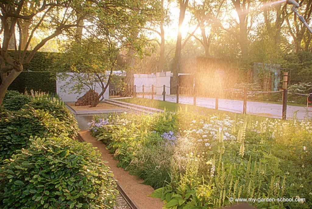 Best in Show Chelsea Flower Show 2014 Luciano Giubbilei&rsquo;s Laurent Perrier Garden