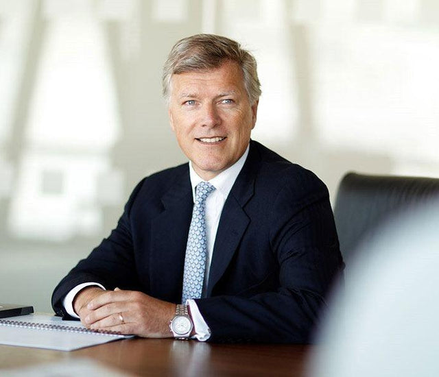 Can You Still Make Money From Photography? Learning with Experts