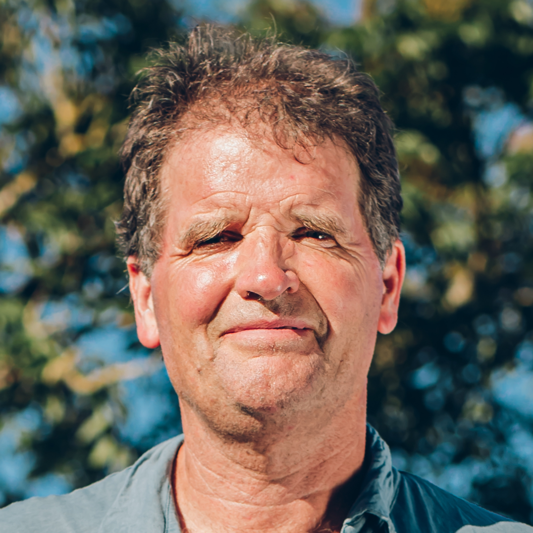 Tom Stuart Smith